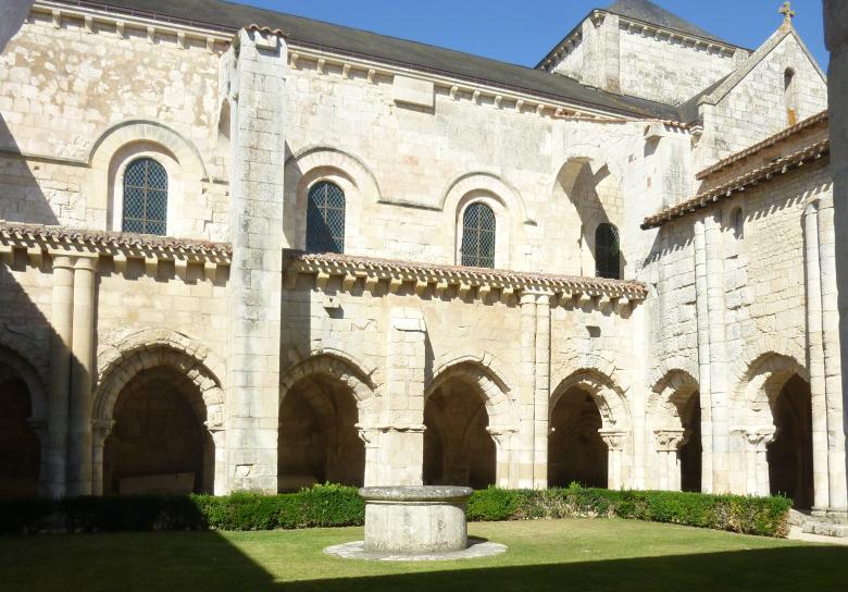 Abbaye de Nieul sur l’Autize